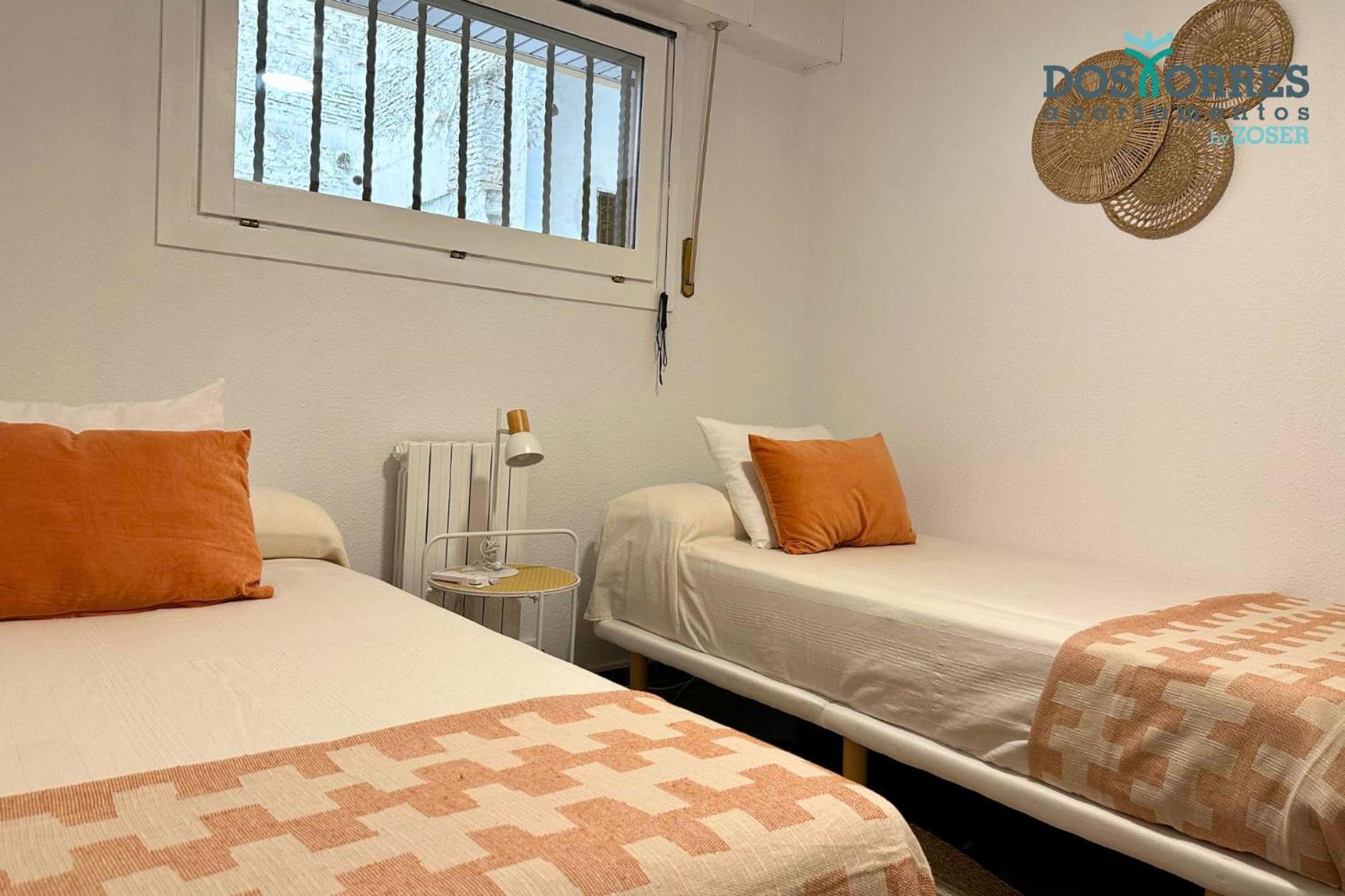 Dos Torres Santa Isabel - Estacionamiento Privado Gratuito Appartement Zaragoza Buitenkant foto